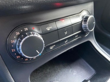 Mercedes Klasa B W246 Sports Tourer 180 BlueEFFICIENCY 122KM 2012 Mercedes-Benz Klasa B B180 Benzyna Super Kondycja Grzane Fotele Tempomat P, zdjęcie 20