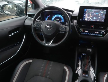 Toyota Corolla XII Sedan 1.8 Hybrid 122KM 2022 Toyota Corolla 1.8 Hybrid, Salon Polska, zdjęcie 6