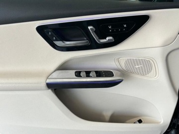 Mercedes GLC C254/X254 2025 GLC 200 d 4-Matic Avantgarde 2.0 (163KM) 2025, zdjęcie 9