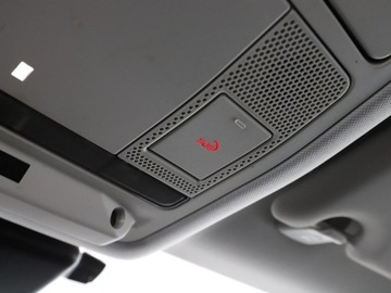 Jaguar E-Pace SUV 2.0 i4D 150KM 2020 Jaguar E-Pace 2.0d Automat AWD Nawigacja Tempomat, zdjęcie 35