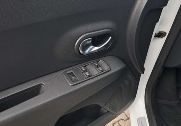 Dacia Lodgy Minivan Facelifting 1.3 TCe 130KM 2019 Dacia Lodgy Idealny Stan, 7os, Doinwestowana, Bezwypadkowa 1.3 Benzyna, zdjęcie 9