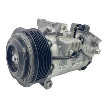 Sprężarka klimatyzacji Renault 926004EB0A