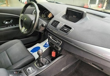 Renault Megane III Grandtour Facelifting 2013 Energy TCe 115KM 2015 Renault Megane Super stan Bogata wersja Navi Ksenon 1.2 Benzyna 116KM, zdjęcie 14