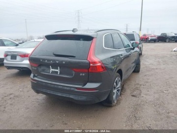 Volvo XC60 II 2022 Volvo XC 60 B5 Momentum 2022 2.0l 2.0 Benzyna 247KM, zdjęcie 5