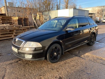 Skoda Octavia II Kombi 2.0 TDI CR DPF 140KM 2007 SKODA OCTAVIA II Combi 2.0 TDI 16V 140 KM AUTOMAT DSG, zdjęcie 1