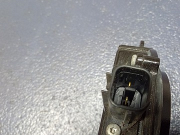 SUZUKI SWIFT MK7 MĚNIČ XENON LESA