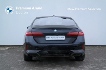 BMW Seria 5 G90-91 2024 BMW 550 BMW 550e M Pro HAK Adaptive LED Bowers&amp;Wil, zdjęcie 5