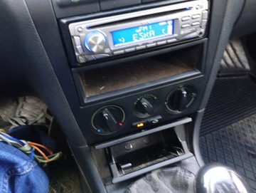 Skoda Octavia I Hatchback 1.9 TDI 110KM 2004 SKODA OCTAVIA I (1U2) 1.9 TDI 110 KM, zdjęcie 13