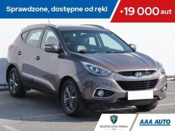 Hyundai ix35 SUV Facelifting 2.0 CRDi 136KM 2014 Hyundai ix35 2.0 CRDi, Salon Polska