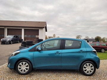Toyota Yaris III Hatchback 5d Hybrid 100KM 2013 TOYOTA YARIS III HYBRID 1.5VVT-I AUTOMAT !!! WARTO !!!, zdjęcie 6