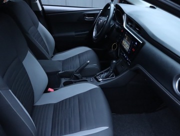 Toyota Auris II Hatchback 5d Facelifting 1.6 Valvematic 132KM 2016 Toyota Auris 1.6 Valvematic, Salon Polska, zdjęcie 7