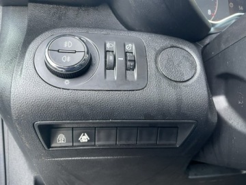 Opel Combo E Kombivan 1.5 Diesel 131KM 2020 Opel Combo Life Niepełnosprawnych inwalida PFRON, zdjęcie 14