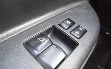 Nissan Micra IV Hatchback 5d Facelifting 1.2 80KM 2016 Nissan Micra 042017r, Salonowa, 1.2 LPG, Delikatnie uszk prawy przod. Jezd, zdjęcie 4