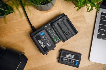 Двухканальное зарядное устройство Newell BC-18B для EN-EL18