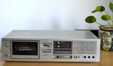 MAGNETOFON KASETOWY TOSHIBA PC-G20 z pilotem