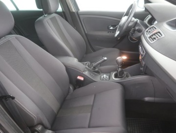 Renault Megane III Grandtour 1.6 16v 110KM 2011 Renault Megane 1.6 16V, Navi, Klima, Klimatronic, zdjęcie 8