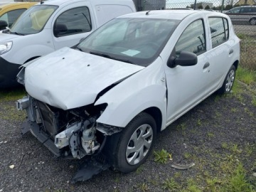Dacia Sandero II Stepway TCe  90KM 2016 Dacia Sandero 0.9 90KM benzyna, zdjęcie 3