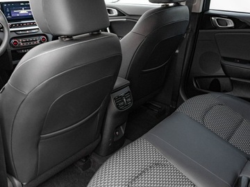 Kia Ceed III Hatchback Facelifting  1.5 T-GDI 140KM 2025 Kia Cee'd WD0146V#1.5 T-GDI Tribute Podgrz.f I, zdjęcie 26