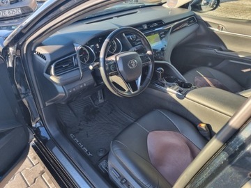 Toyota Camry IX Sedan 2.5 Hybrid Dynamic Force 218KM 2019 Toyota Camry 2.5 Hybrid Prestige CVT 2.5 Hybrid Pr, zdjęcie 14