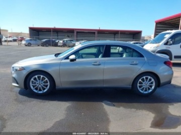 Mercedes Klasa A W177/V177 2020 Mercedes-Benz Klasa A 2020r., 2.0L 2.0 Benzyna 188KM, zdjęcie 5