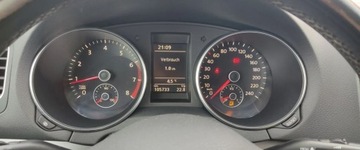 Volkswagen Golf VI Hatchback 5d 1.6 102KM 2009 Volkswagen Golf 1.6 mpi ,bezwypadek ,tylko 104 tys km potwierdzone 1.6, zdjęcie 17