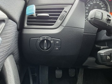 BMW X1 E84 Crossover xDrive18d 143KM 2012 BMW X1 2.0D xDrive 143KM 2012r., zdjęcie 17