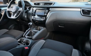 Nissan Qashqai II Crossover 1.2 DIG-T 115KM 2017 Nissan Qashqai 12 DIG-T 115 KM LIFT Nawigacja Kamera 360 1.2 Benzyna 115KM, zdjęcie 21