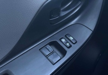 Toyota 2017 Toyota Yaris 1.5 111KM Salon PL Serwisowany Klima 5D asystent pasa ruchu B, zdjęcie 26