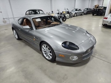 Aston Martin DB7 2002 Aston Martin DB7 Vantage 2002 5.9l 2.9 Benzyna 420KM, zdjęcie 5