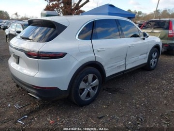 Porsche Cayenne III 2019 Porsche Cayenne 2019r., 4x4, 3.0L 3.0 Benzyna 335KM, zdjęcie 2