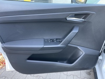 Seat Arona Crossover Facelifting 1.0 TSI 110KM 2024 Seat Arona 1.0 TSI 110KM Czujniki parkowania tył L, zdjęcie 10