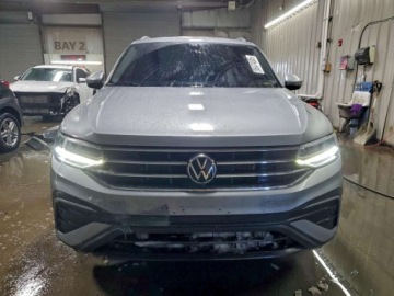 Volkswagen Tiguan II 2022 Volkswagen Tiguan 2022 VOLKSWAGEN TIGUAN SE 2.0 Benzyna 184KM, zdjęcie 4