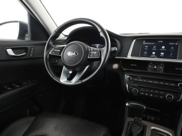Kia Optima II Sedan PHEV 2.0 GDI 205KM 2018 Kia Optima Spirit PHEV automat skóra navi kamera, zdjęcie 15