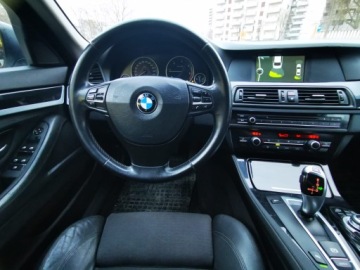 BMW Seria 5 F10-F11 Limuzyna 520d 184KM 2010 BMW 5 520D, F10, Automat, PDC, Podgrzewane fotele, zdjęcie 7