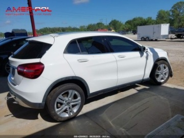 Mercedes GLA I 2019 Mercedes-Benz GLA 2019 Mercedes-Benz GLA GLA 250 SUV 2.0 Benzyna 208KM, zdjęcie 13