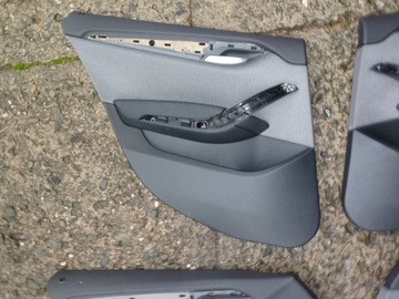 BMW X1 E84 09-15 обивка дверной панели EUR.