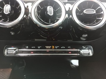 Mercedes CLA C118/X118 2022 Mercedes CLA 180 2.0 diesel, salon Polska, VAT 23%, zdjęcie 15