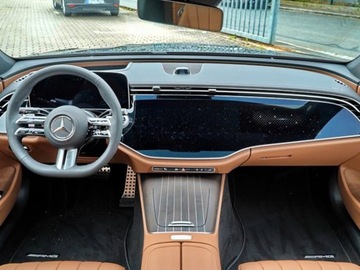 Mercedes Klasa E W214 Sedan 2.0 200 204KM 2024 MERCEDES-BENZ E Klasa 200 AMG Sedan 2.0 (204KM) 2024, zdjęcie 7