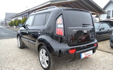 Kia Soul I Crossover 1.6 DOHC CVVT 124KM 2009 Kia Soul Bezwypadkowy - 1.6 benzyna - Oplacony 1.6 Benzyna 125KM, zdjęcie 2