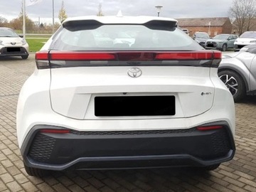 Toyota C-HR II SUV 1.8 Hybrid 140KM 2025 Od ręki - Comfort 1.8 Hybrid 140KM | Tempomat adaptacyjny!, zdjęcie 2
