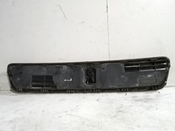 AUDI A4 B5 MASKA MŘÍŽKA
