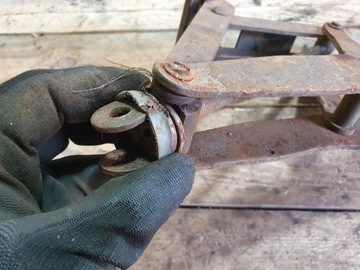 СТАРЫЙ АВТОМОБИЛЬНЫЙ ДОМКРАТ, АВТОМОБИЛЬНЫЙ ПОДЪЕМНИК ТРАПЕЦОВИДНЫЙ, PRL, ОРИГИНАЛ