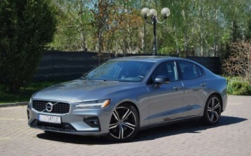 Volvo S60 III Sedan 2.0 T6 310KM 2019 Volvo S60 GWARANCJA, R-Design, T6 320KM, 4x4, Automat, Swietnie utrzymany