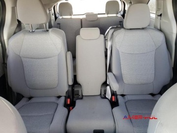 Toyota Sienna III 2022 Toyota Sienna 2022 r. 2,5L HYBRID LE 2.5 Hybryda 245KM, zdjęcie 9