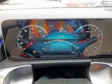 Mercedes GLB 2021 Mercedes-Benz GLB 250 4Matic 2021 2.0l 2.0 Benzyna 221KM, zdjęcie 9