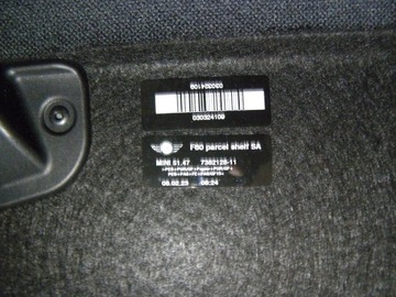 JAKO NOVÁ POLIČKA KUFRU MINI COUNTRYMAN FACELIFT F60 21-25R ČERNÁ ORIGINÁLNÍ FV