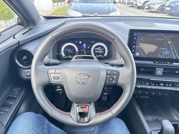 Toyota C-HR II SUV 2.0 Hybrid Dynamic Force 197KM 2024 Toyota C-HR 2.0 Hybrid GR Sport Toyota C-HR Hybrid, zdjęcie 13