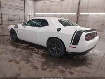 Dodge Challenger III 2016 Dodge Challenger RT Scat Pack 2016 6.4l 6.4 Benzyna 485KM, zdjęcie 3