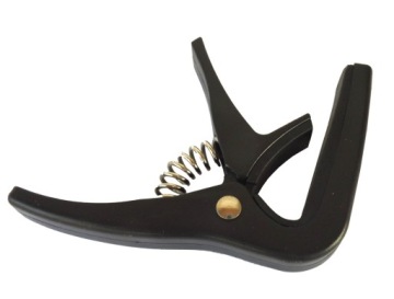 AMBRA AB-02 черный каподастр для укулеле