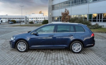 Volkswagen Golf VII Variant 1.6 TDI CR DPF BlueMotion Technology 105KM 2014 Volkswagen Golf Salon PL 2014 r. 1.6 Diesel 105KM, zdjęcie 1